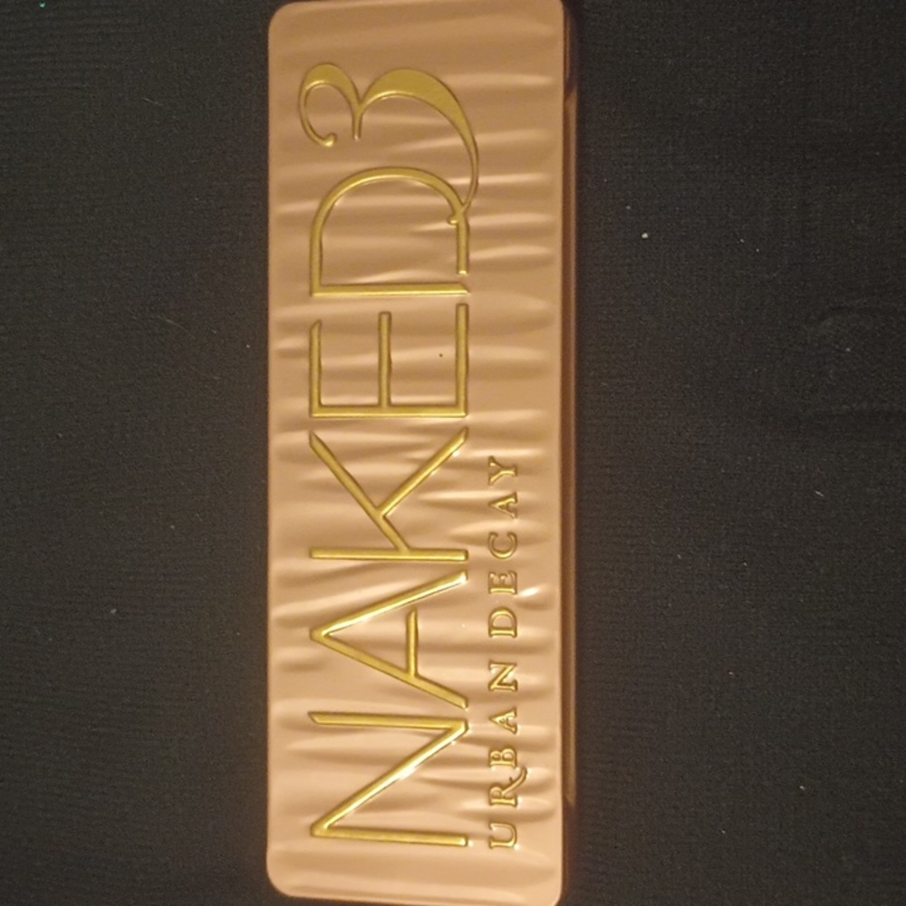 Urban decay NWOT eyeshadow palette
